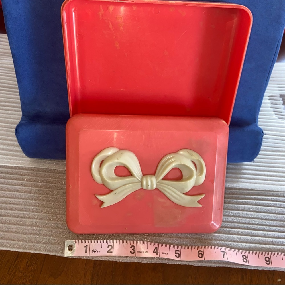 Vintage Max Factor pink hard plastic jewelry or trinket box